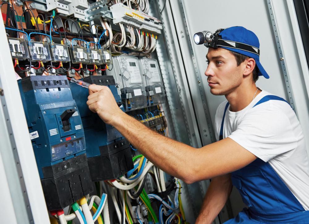 electrician wiring machine